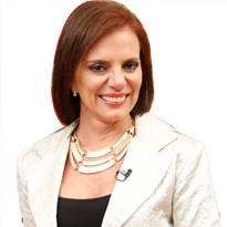 Foto Directora sede Paraguay width=